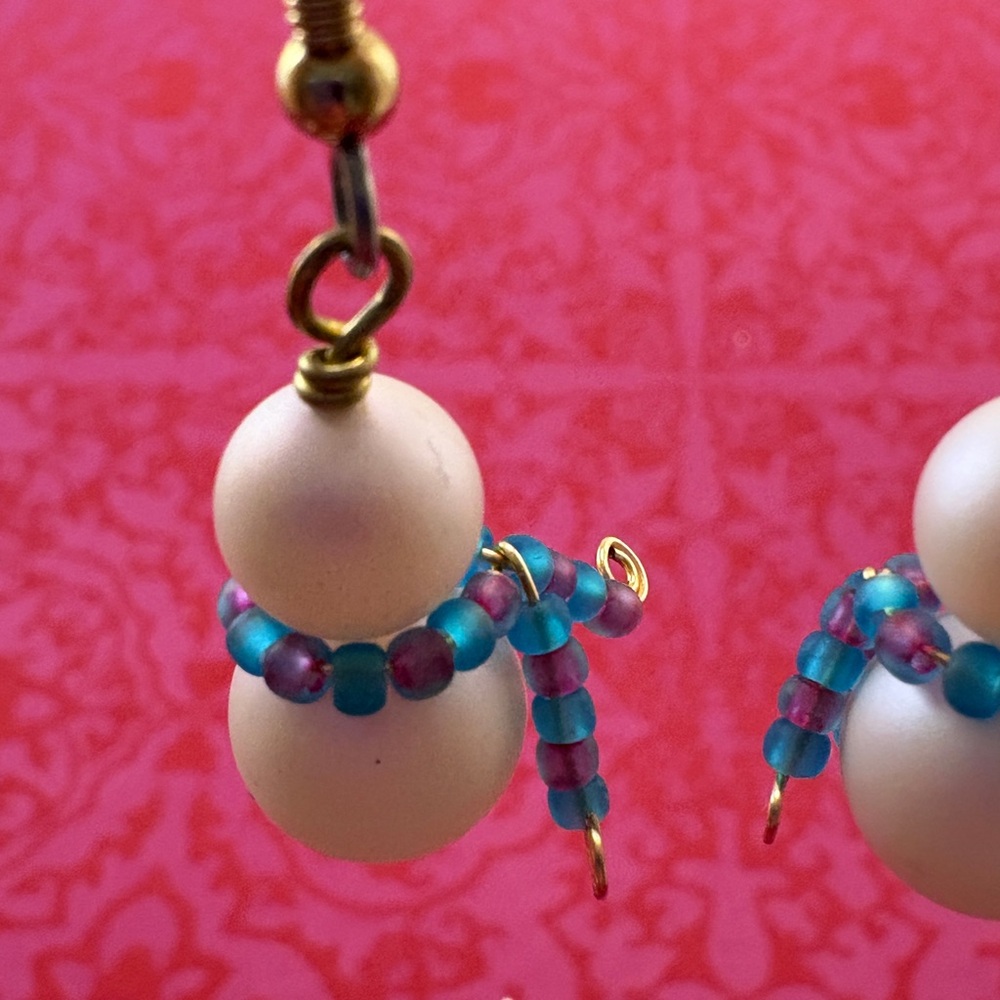 Frosty the Snowman is coming to town earrings